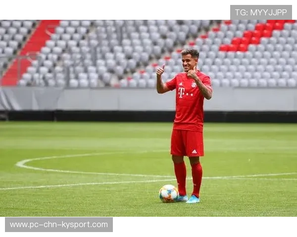 巴塞罗那—库蒂尼奥脚后跟传球撩拨全场