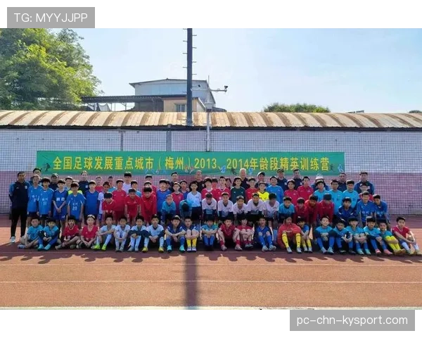 青训改革的路在哪：体校模式还是校园模式，青训的全称是什么